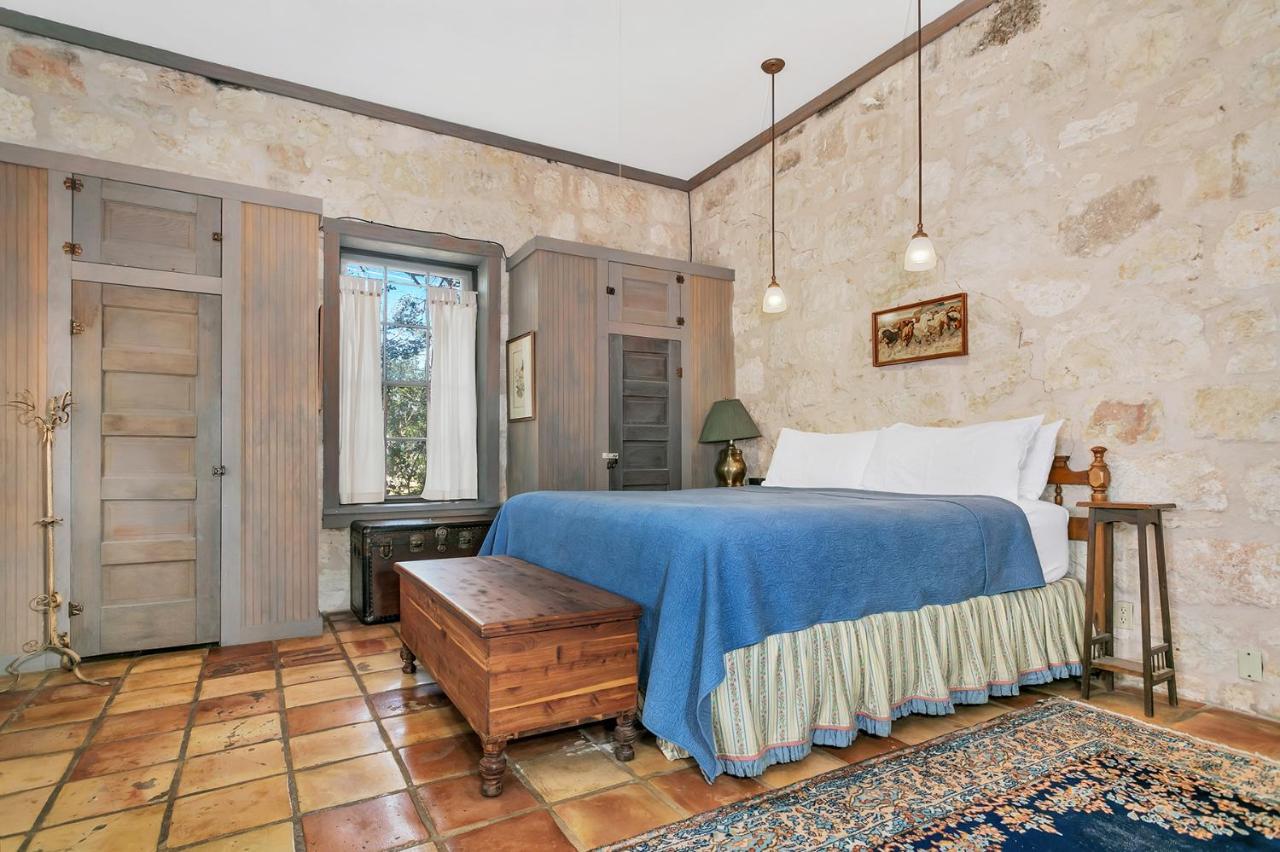Vila Adams Travis - 1B1Ba, Pet Friendly With Fee, Walk To Main Fredericksburg Exteriér fotografie