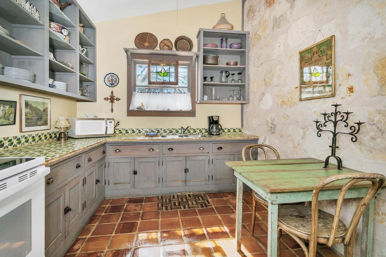 Vila Adams Travis - 1B1Ba, Pet Friendly With Fee, Walk To Main Fredericksburg Exteriér fotografie