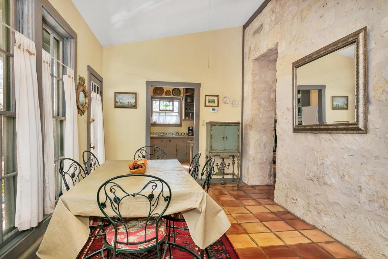 Vila Adams Travis - 1B1Ba, Pet Friendly With Fee, Walk To Main Fredericksburg Exteriér fotografie